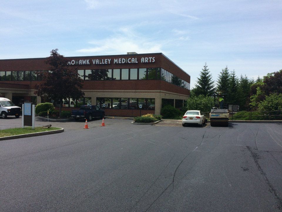 Asphalt paving services