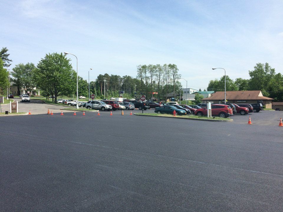 Asphalt paving services