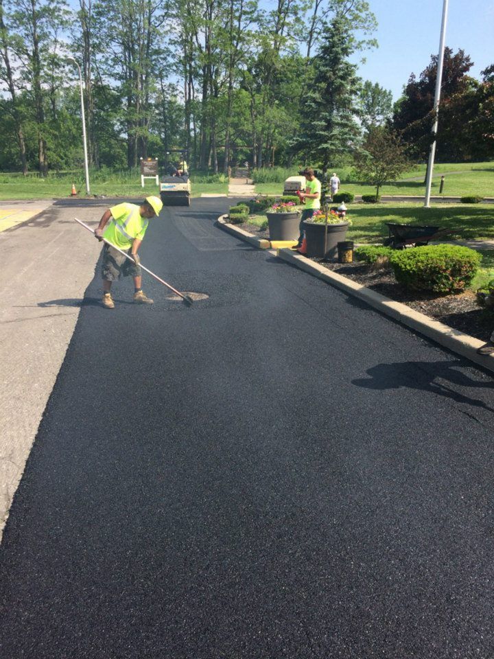 Asphalt paving services