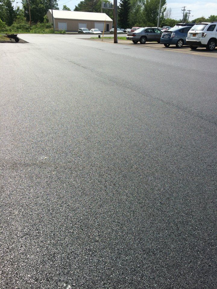 Asphalt paving services