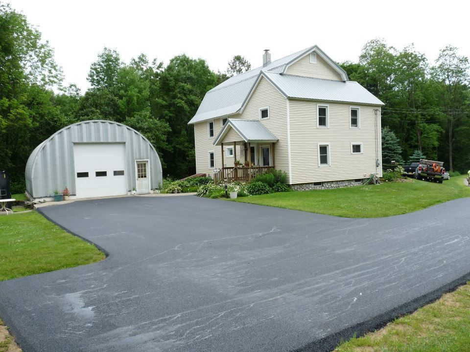 Asphalt paving services