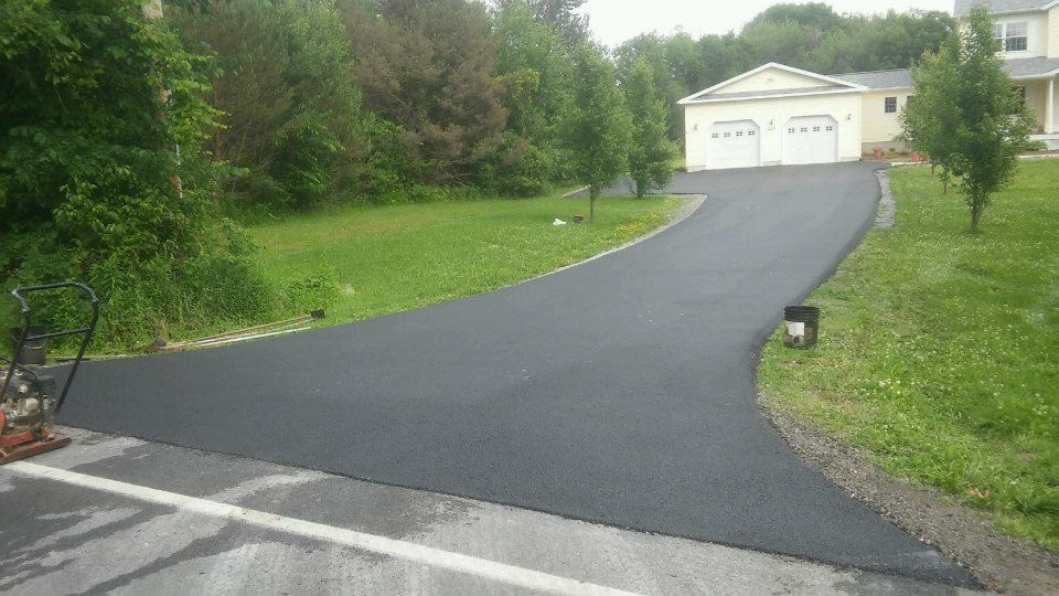 Asphalt paving services