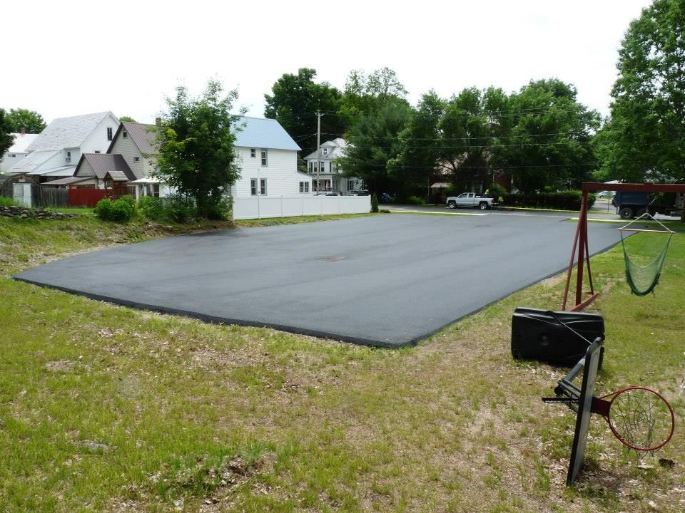 Asphalt paving services