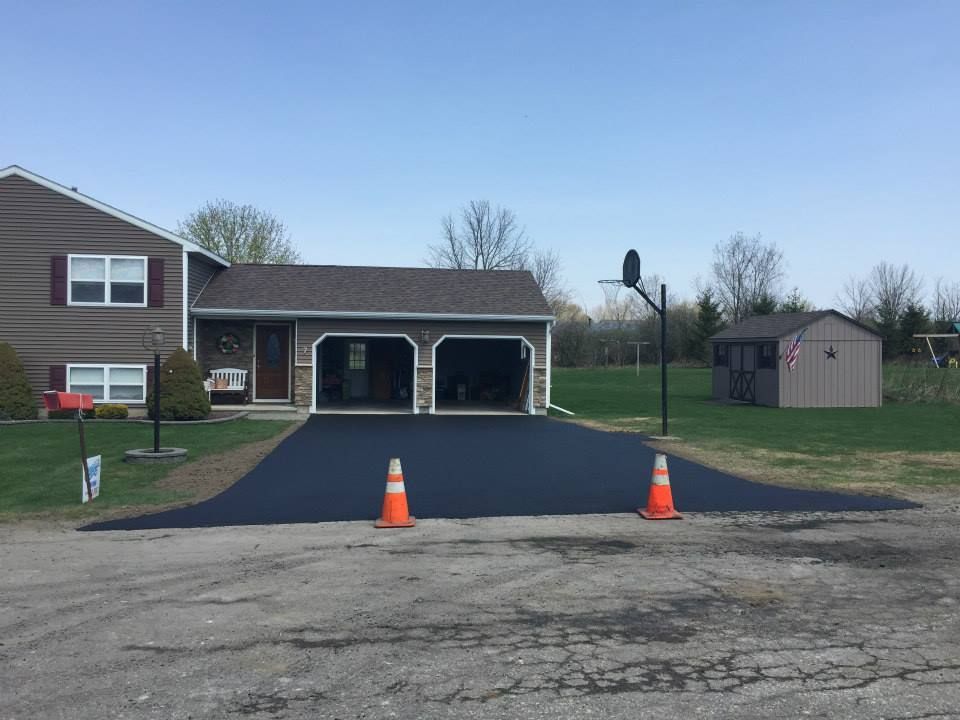 Asphalt paving services