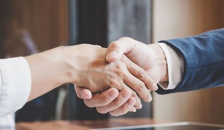 Hand Cuffs with Gavel