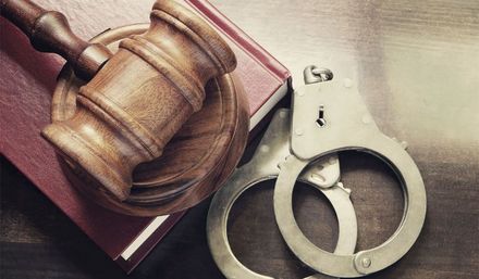 Hand Cuffs with Gavel