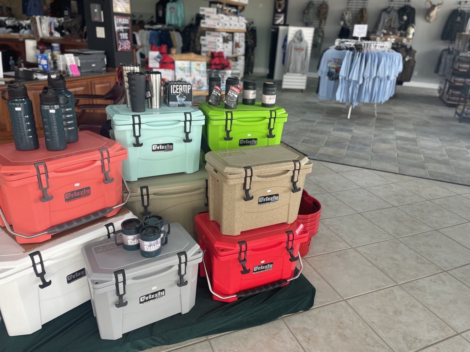 camping coolers and thermos