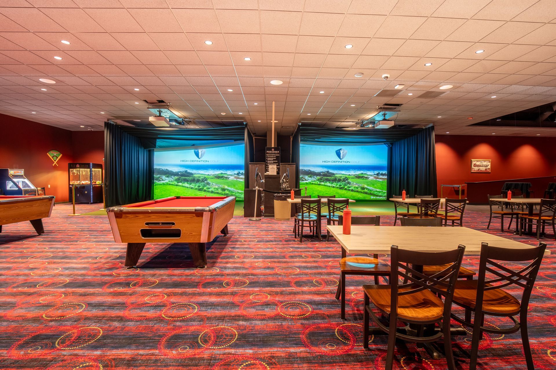 Accurate golf simulators