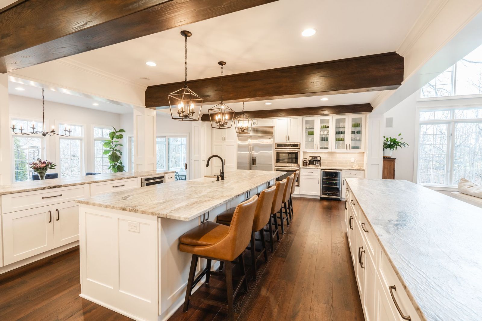 Transitional Kitchen Remodel by Elite Home Remodeling, Inc. project photo