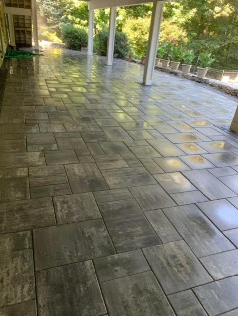 hardscape in covered patio