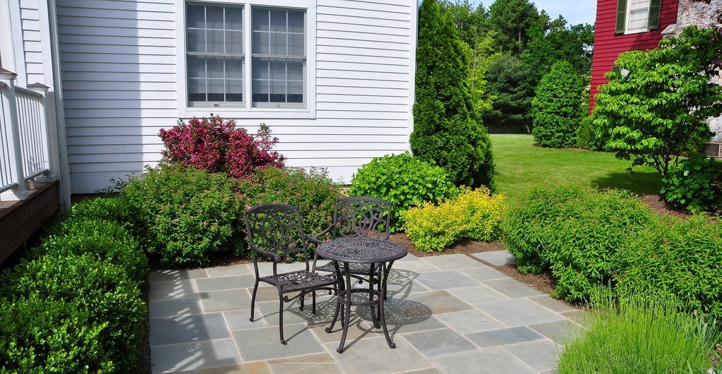 Contemporary Deck and Patioscape, Central Westchester