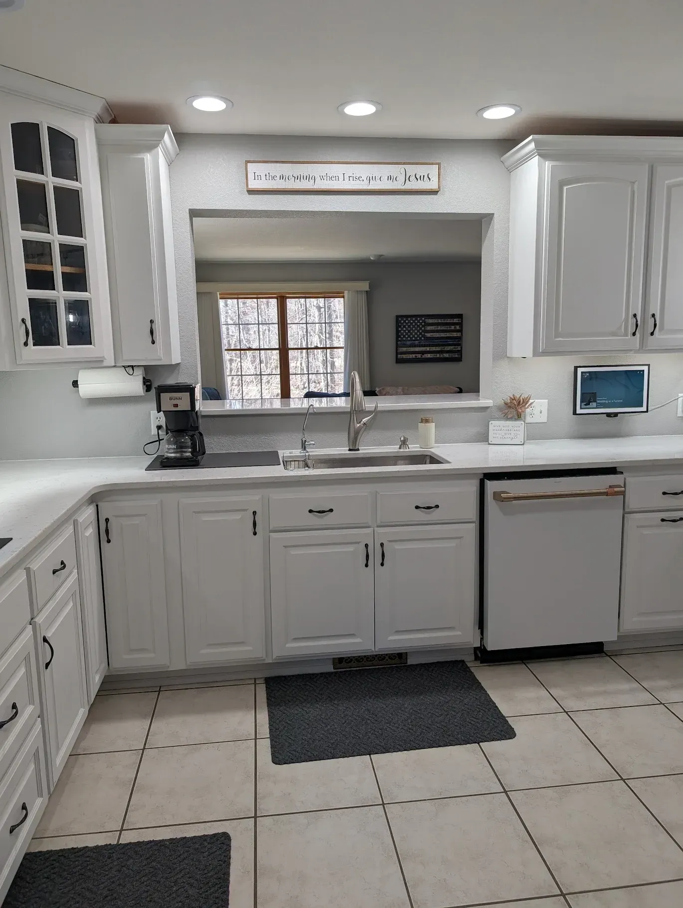 A kitchen with counter tops