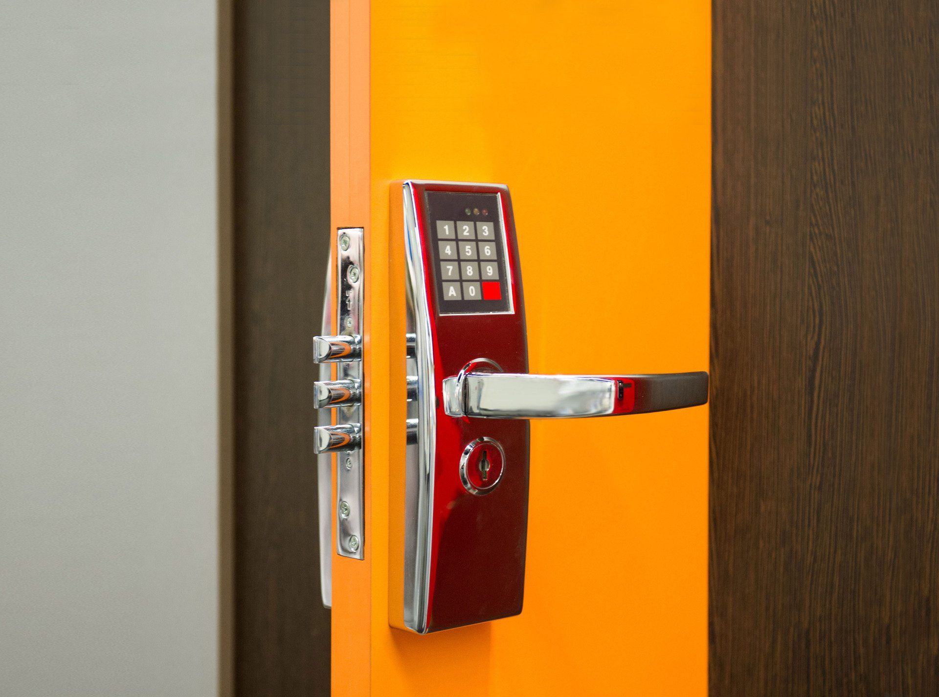 Charlie's Locksmith Service Lock Installation Hayward WI