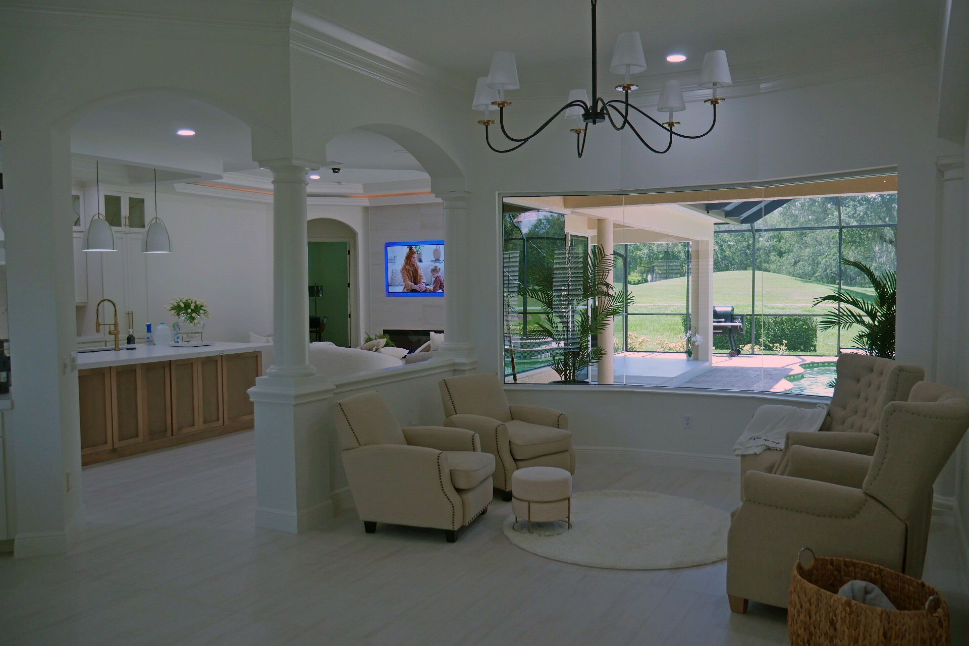 Spacious living room with TV