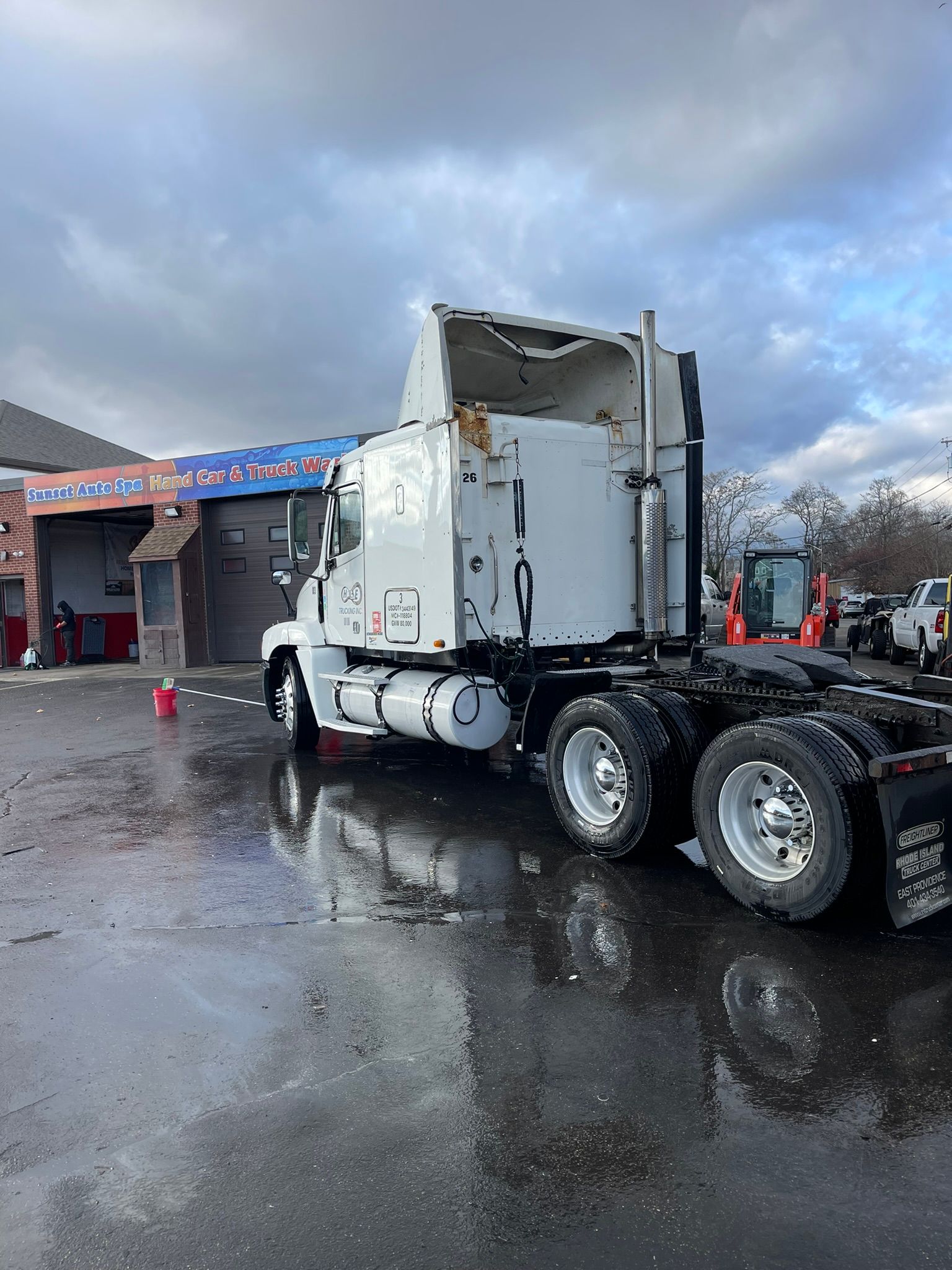 Semi Truck Wash