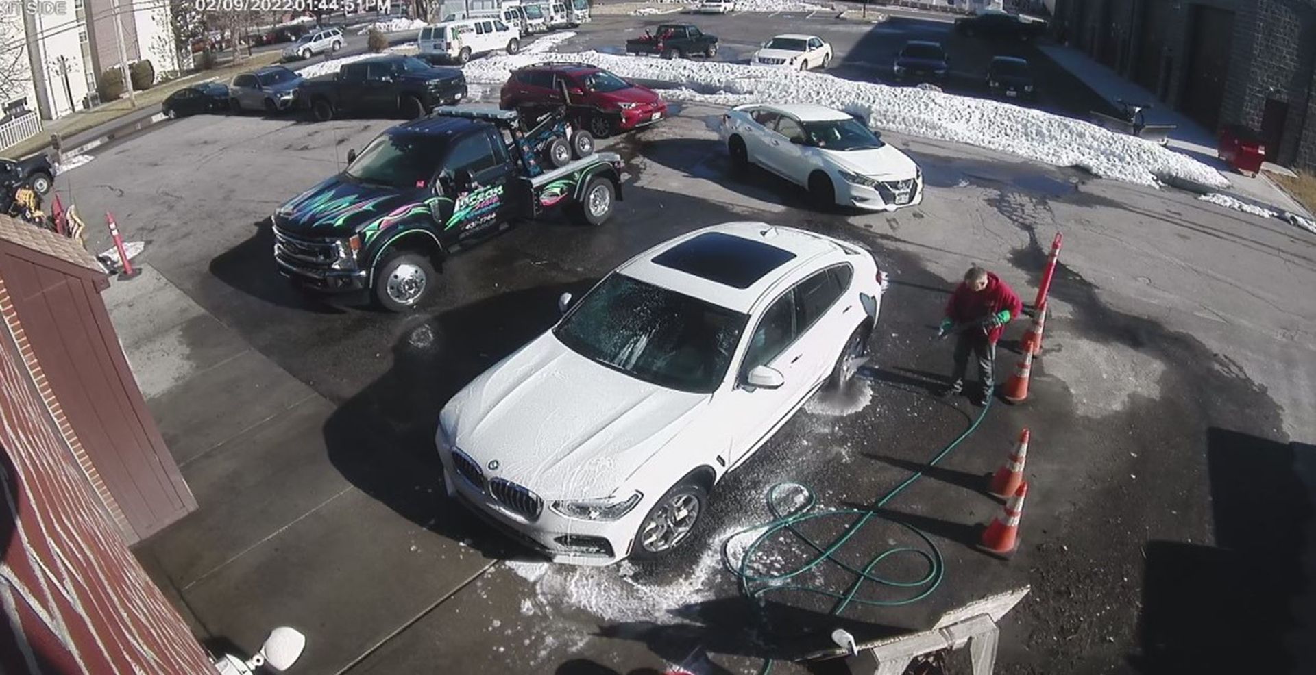 Thorough pressure-washing of a car's wheel