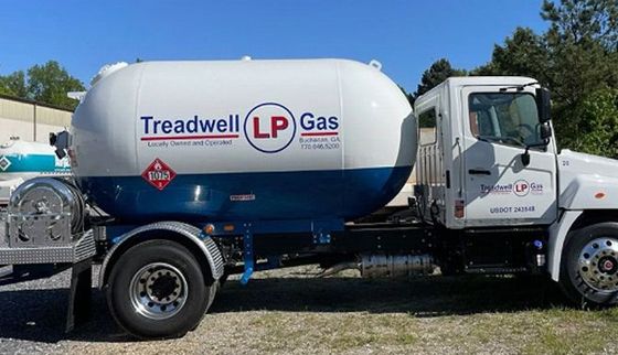 Propane gas truck