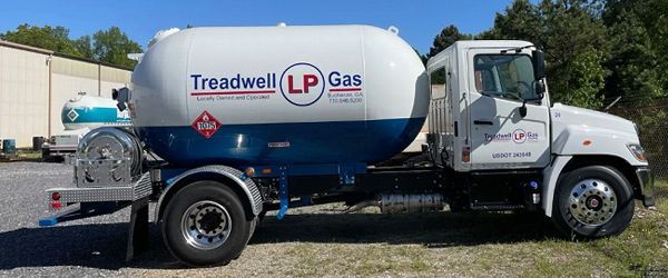 Propane gas truck