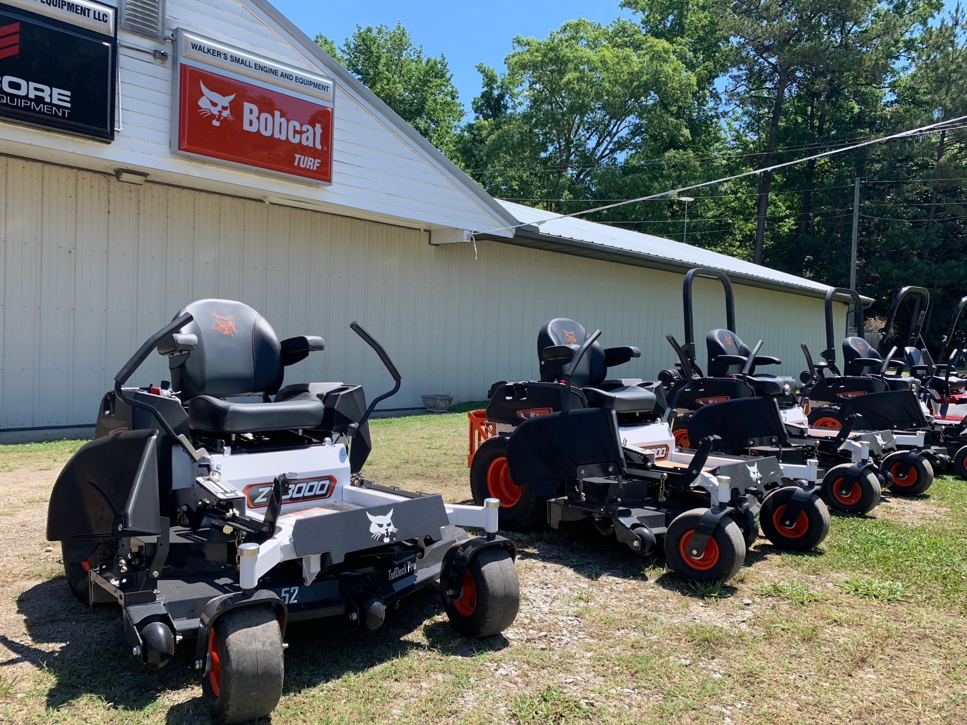 Lawn and garden equipments