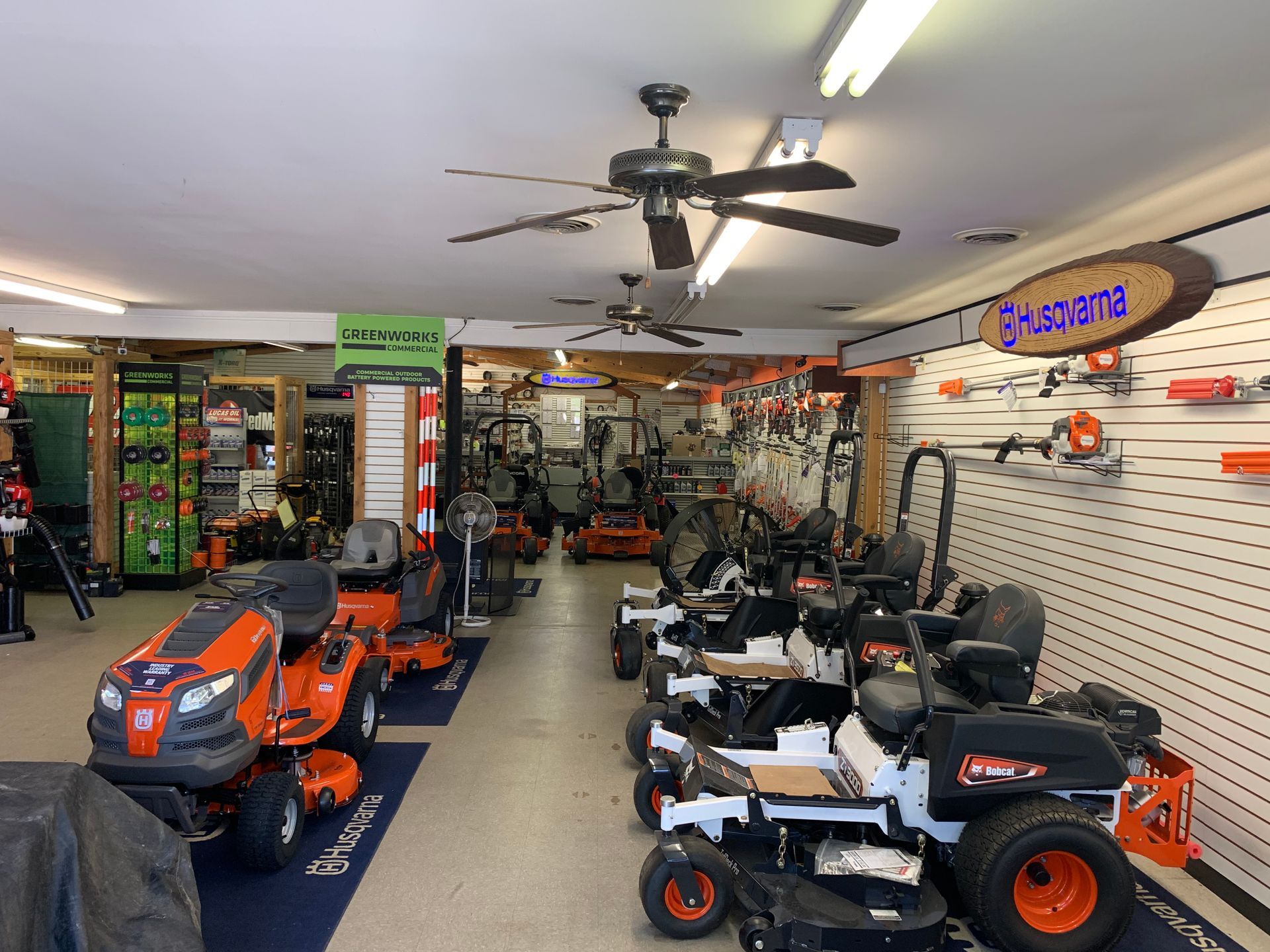 Lawn and garden equipments