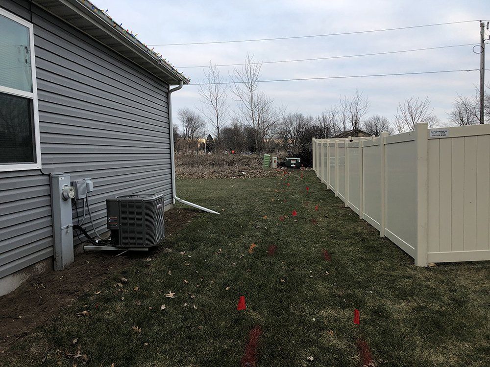 Vinyl Fencing