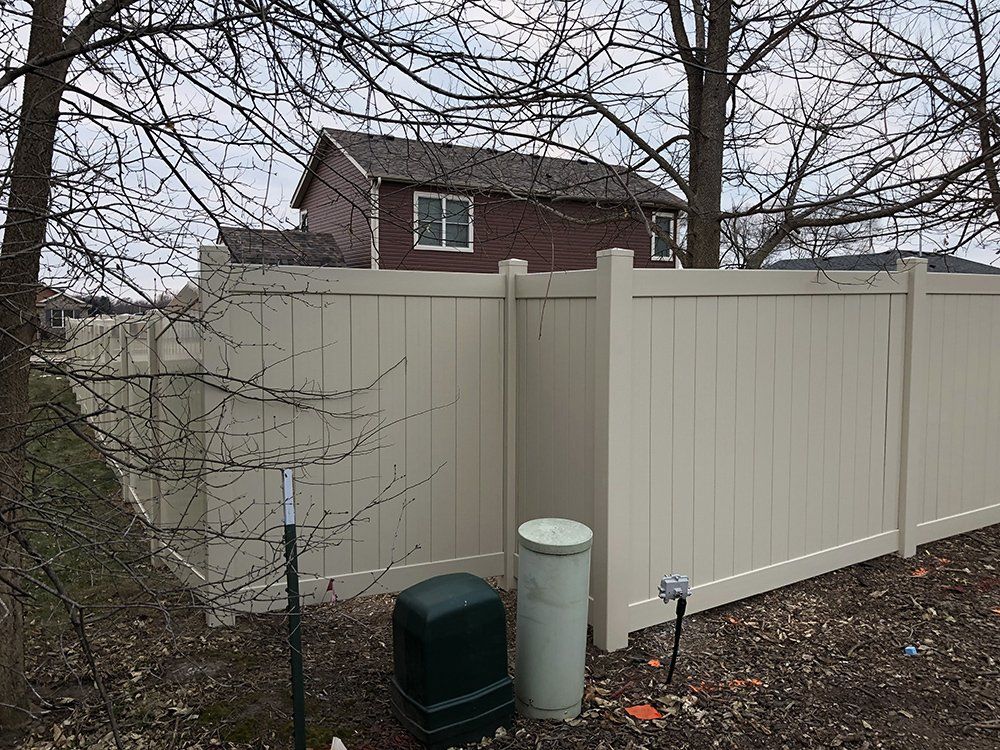 Vinyl Fencing