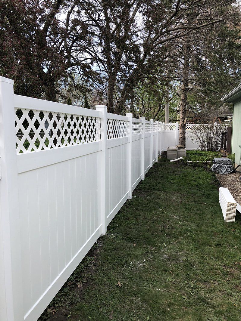 Vinyl Fencing