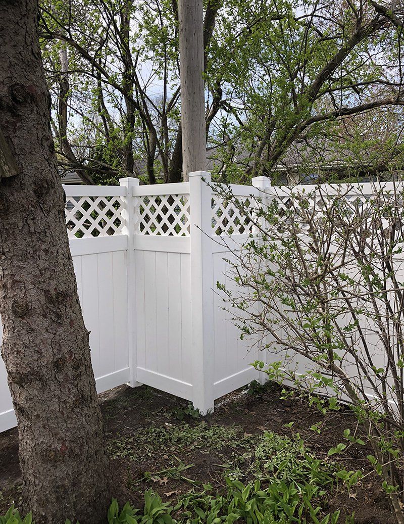 Vinyl Fencing