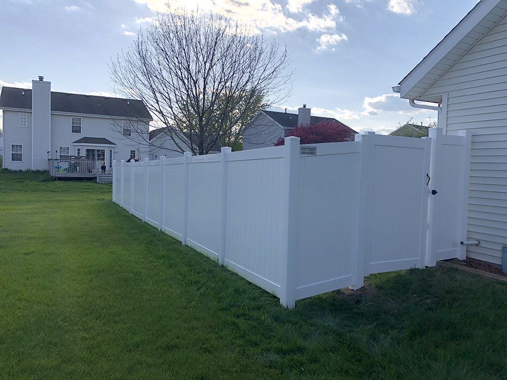 Vinyl Fencing