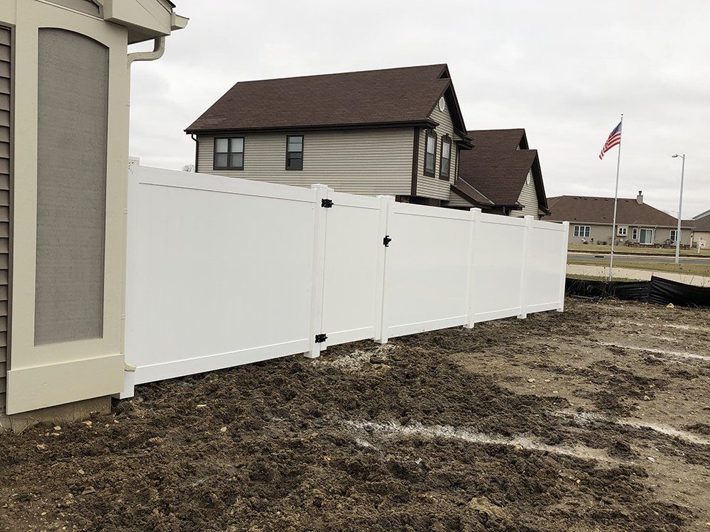 Vinyl Fencing