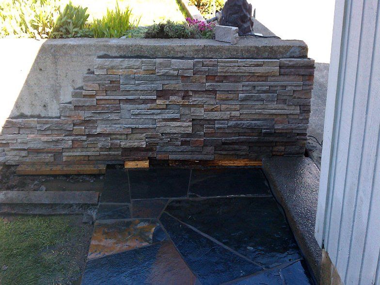 Decorative & retaining wall installation