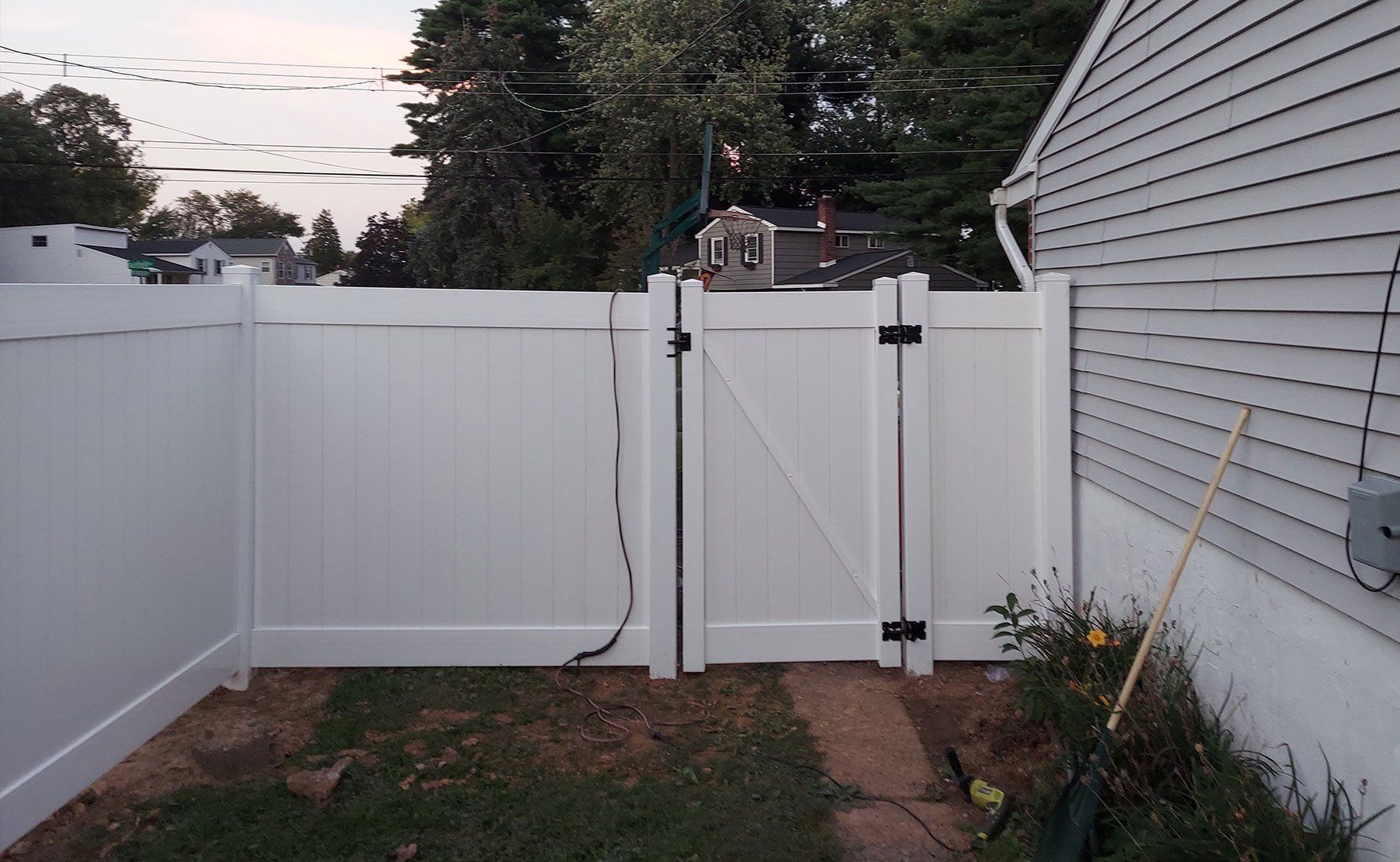Vinyl fence