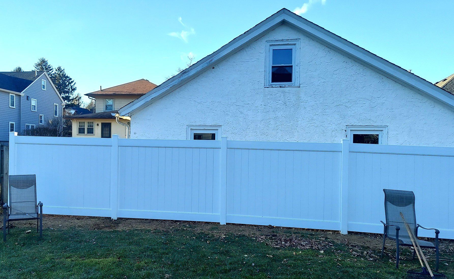 Vinyl fence