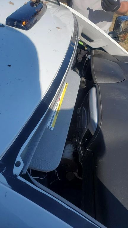 Auto glass