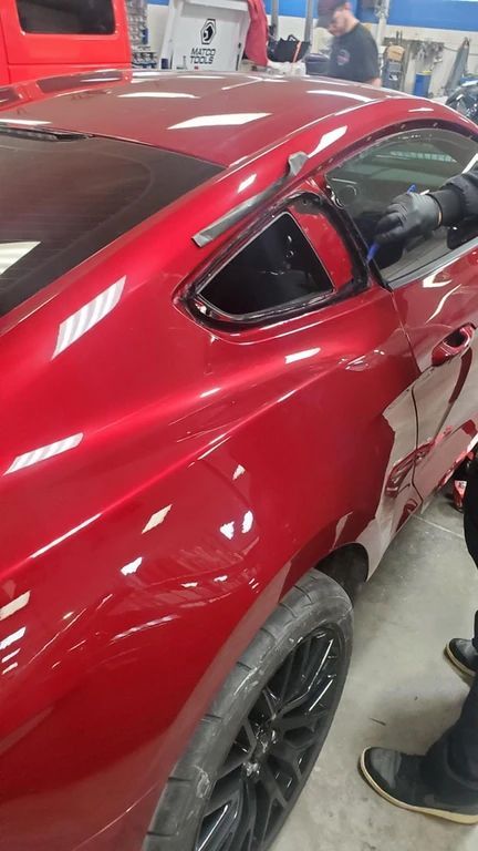 Auto glass