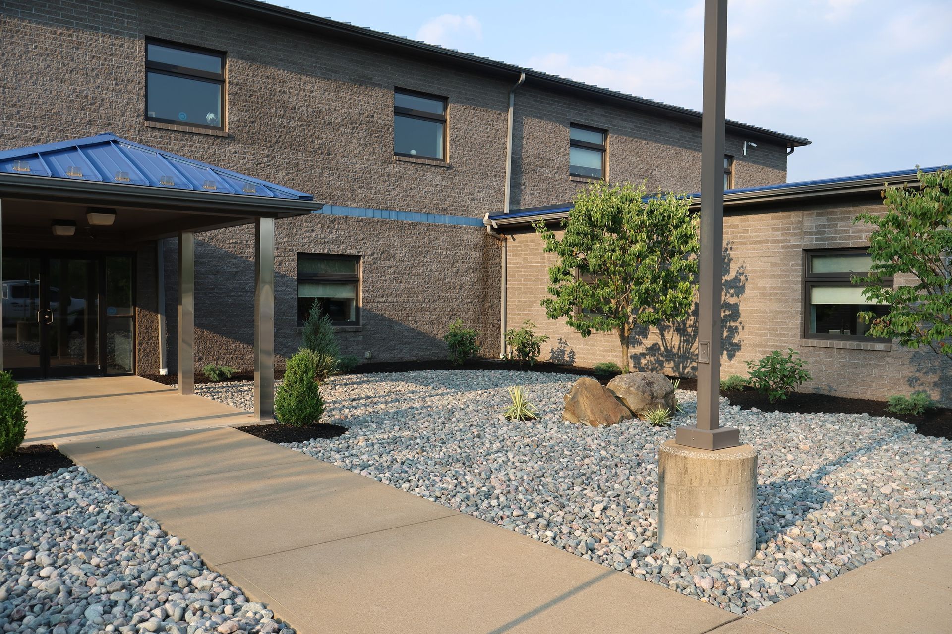 Adler Tree Service & Landscaping