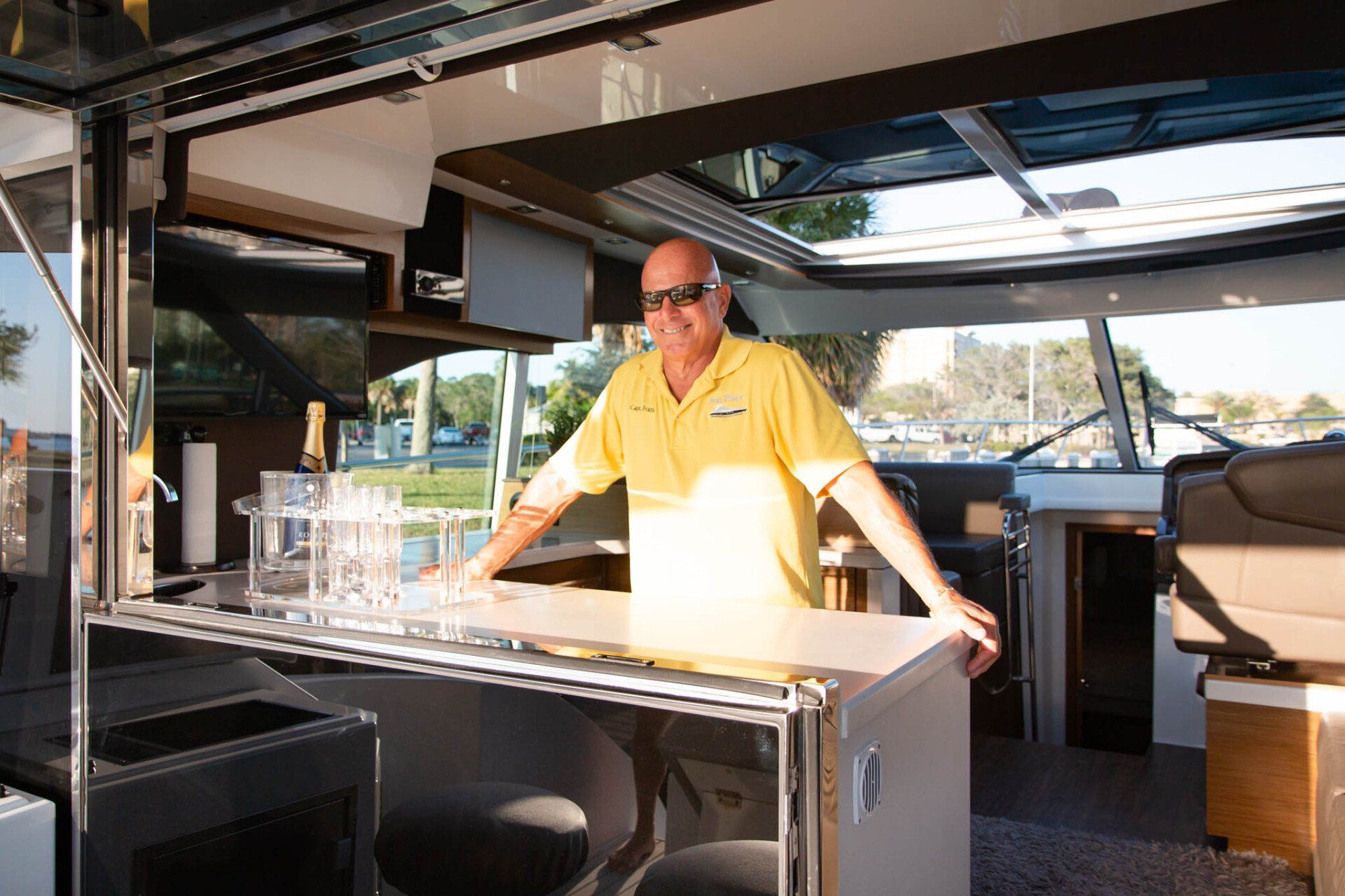 yacht bar