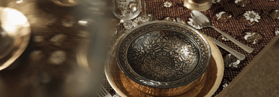 Silver dinnerware pieces