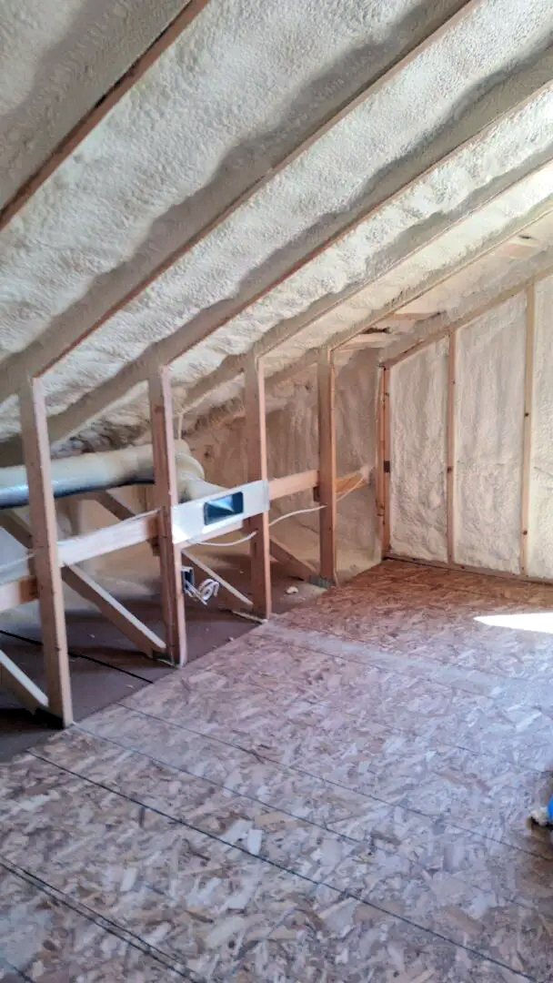 a room with a lot of insulation on the ceiling and walls