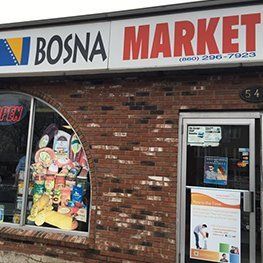 Bosna Market store front