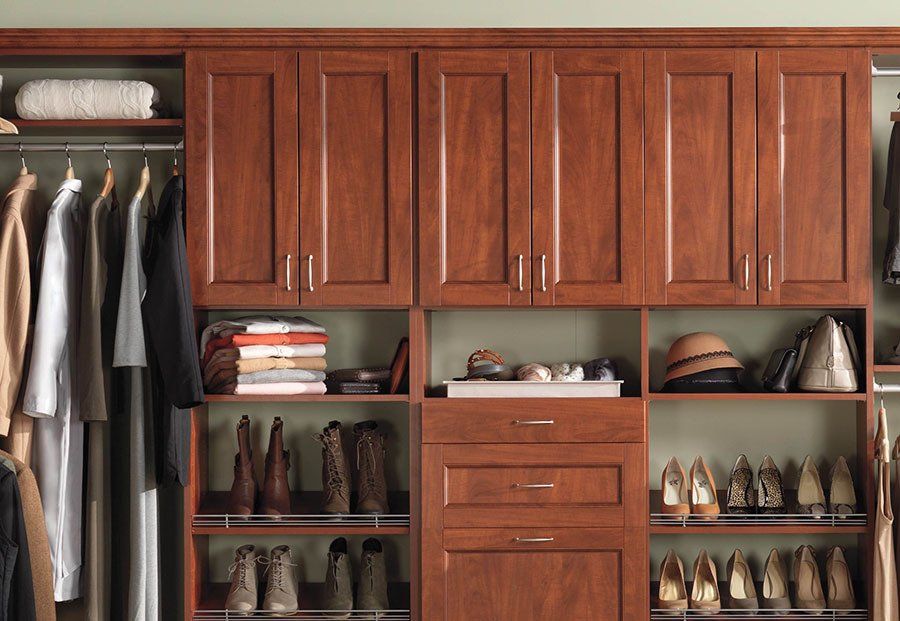 Walk-in closet