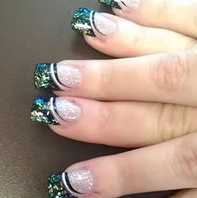 Green nail polish