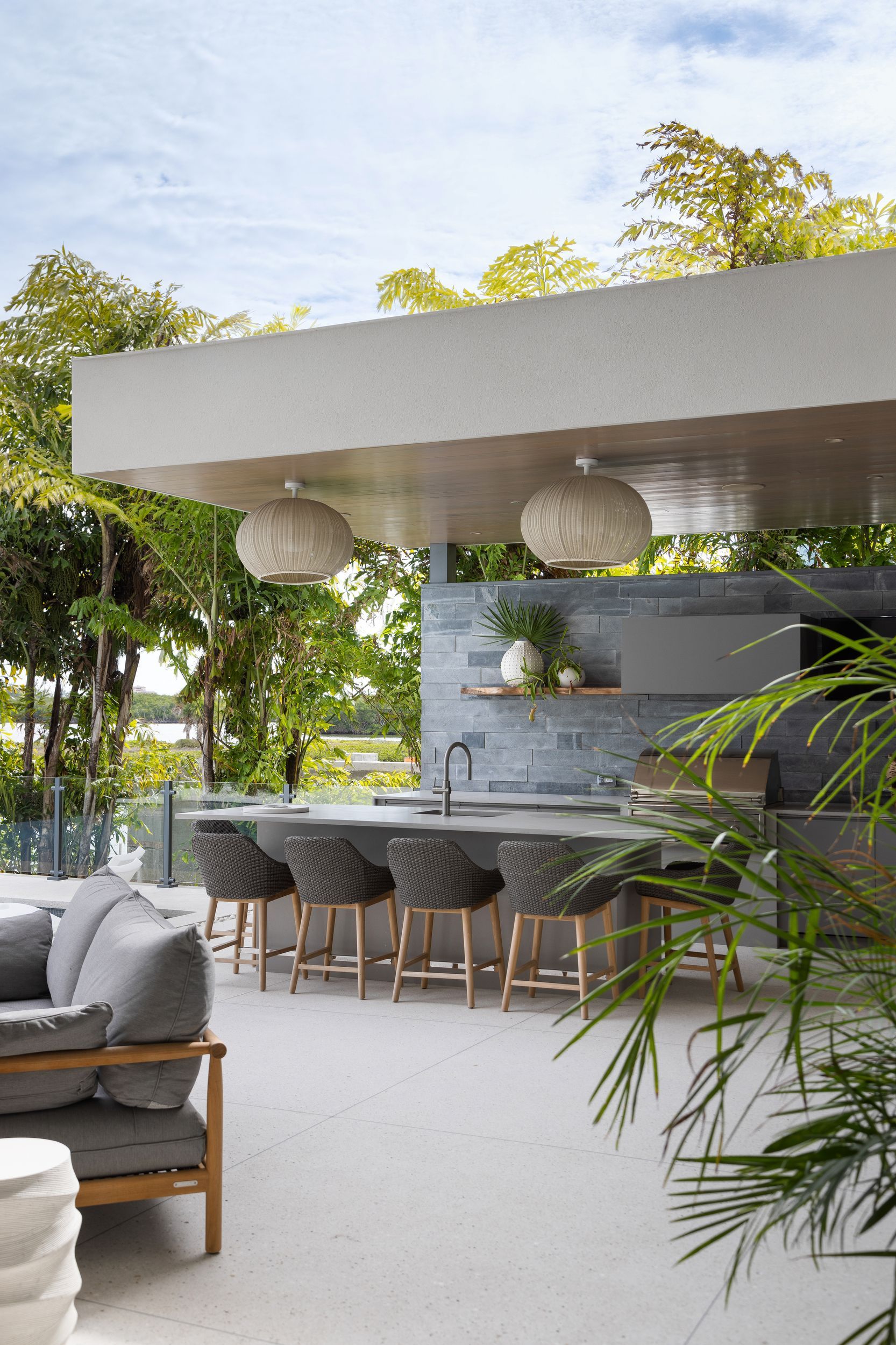 Edgewater Contractors