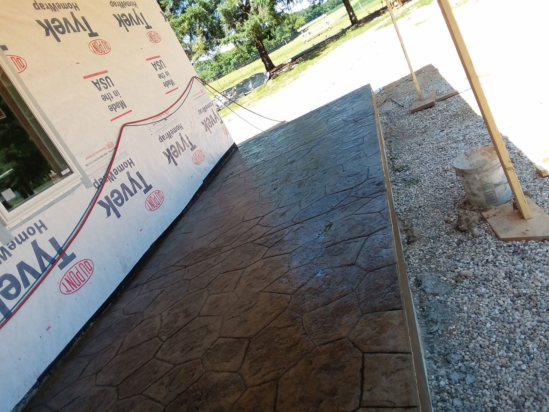 decorative-concrete-sidewalk