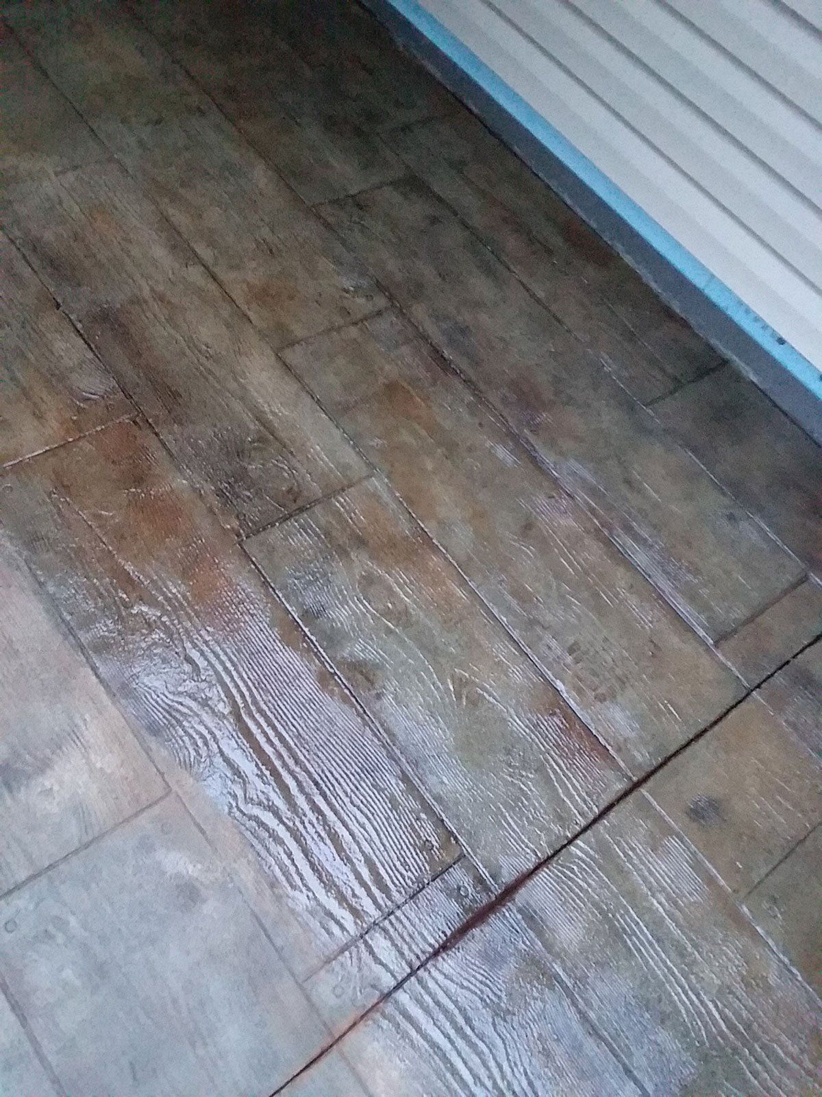 varnished-wood-floor