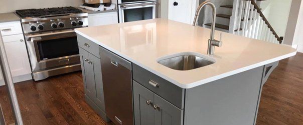 Kitchen countertops with single sink