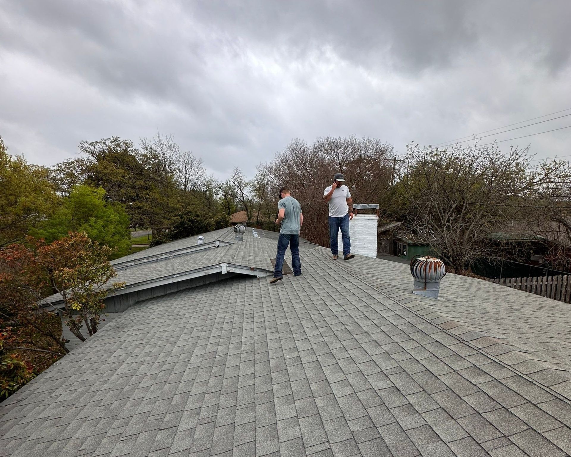 local roofing company