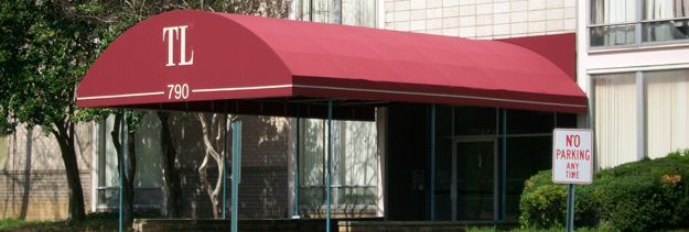 red awning