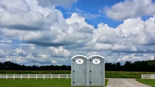 Porta Potty for Weddings in Nashville