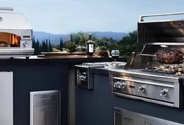 Outdoor kitchen